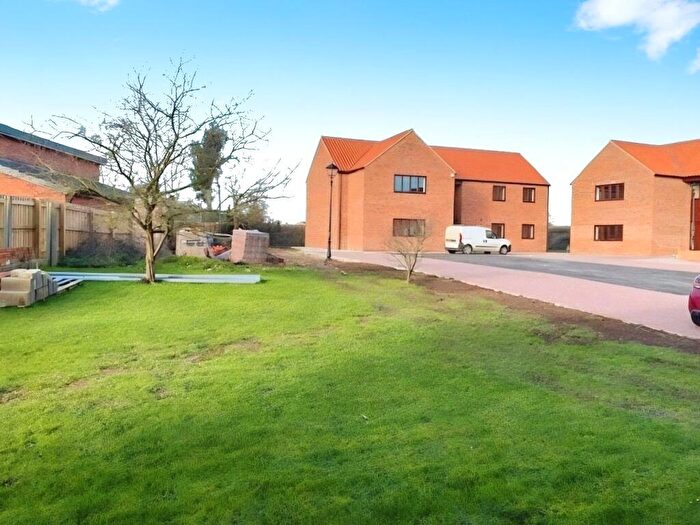 2 Bedroom Flat To Rent In Styrrup Road, Harworth, Doncaster, Nottinghamshire, DN11