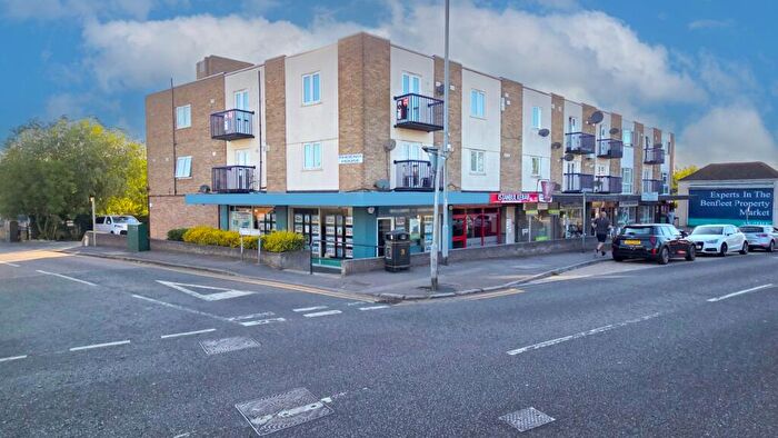 2 Bedroom Flat To Rent In Phoenix House, - High Road, Benfleet, SS7