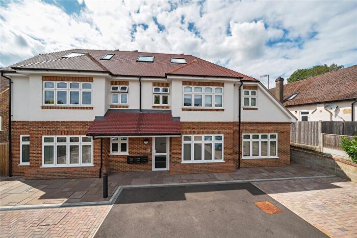 2 Bedroom Apartment For Sale In Godstone Hill, Godstone, Surrey, RH9