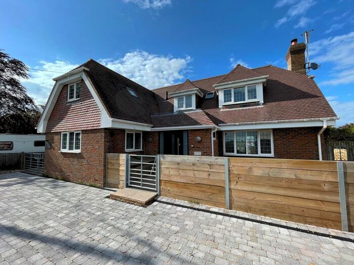 3 Bedroom Detached House For Sale In Sea Road, Winchelsea Beach, East Sussex, TN36