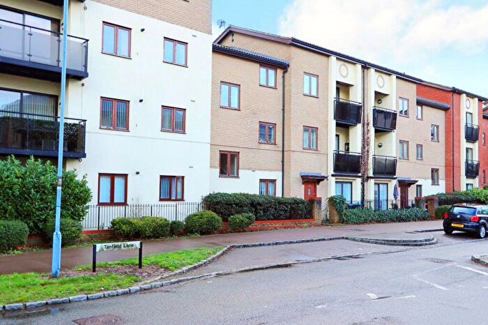 2 Bedroom Apartment For Sale In Goodrington Place, Broughton, Milton Keynes, MK10