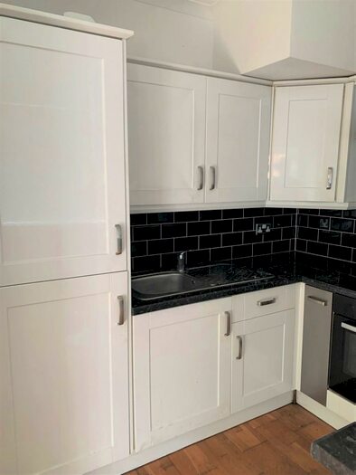 1 Bedroom Coach House To Rent In Universal Street, Cardiff(City), CF11