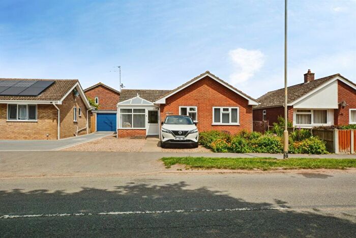 3 Bedroom Detached Bungalow For Sale In Church Road, Old Leake, Boston, PE22