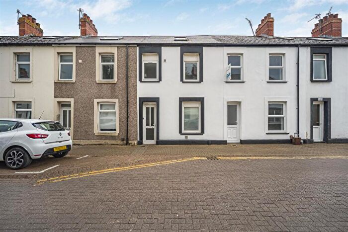 7 Bedroom House For Sale In Rhymney Street, Cardiff, CF24