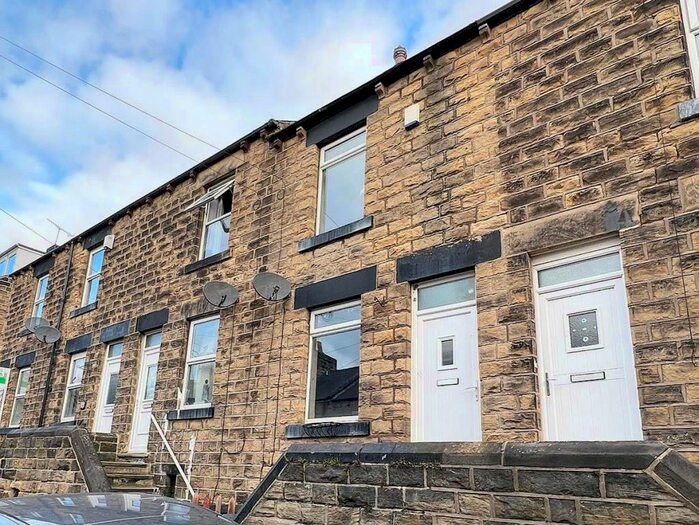 2 Bedroom Terraced House To Rent In James Street, Worsbrough Dale, Barnsley, S70