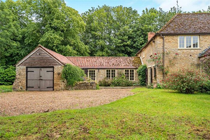 4 Bedroom Cottage To Rent In The Avenue, Bletsoe, Bedford, Bedfordshire, MK44