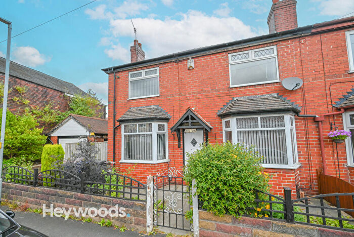 3 Bedroom Semi-Detached House To Rent In Hulton House, Pitgreen Lane, Newcastle-under-Lyme, ST5