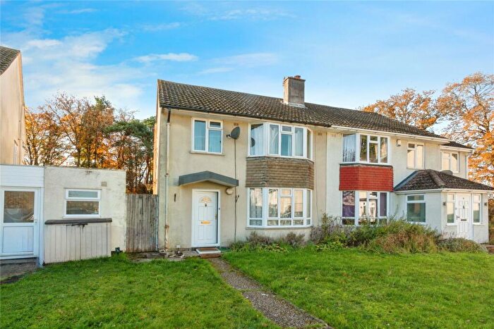 3 Bedroom Semi-Detached House For Sale In Long Grove, Baughurst, Tadley, Hampshire, RG26