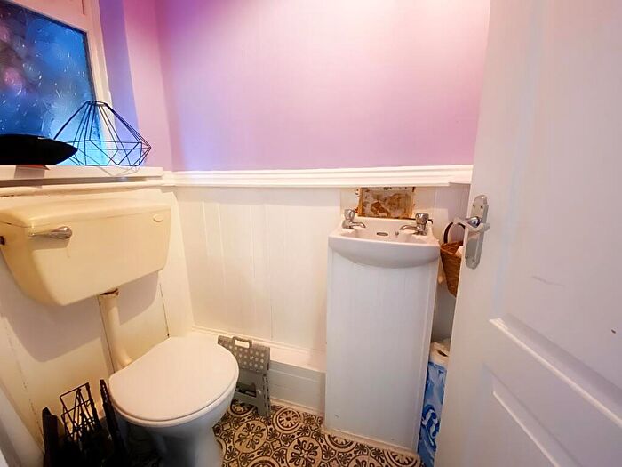 3 Bedroom Terraced House For Sale In Barmouth Close, Battle Hill, NE28
