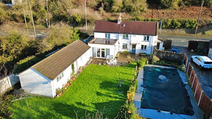 3 Bedroom Detached House For Sale In Bridgwater Road, Bleadon - Cottage Amp; Annexe, BS24