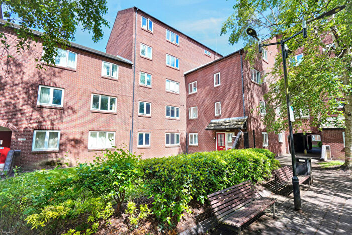 1 Bedroom Flat For Sale In Cavendish Court, Cavendish Street, Derby, DE1