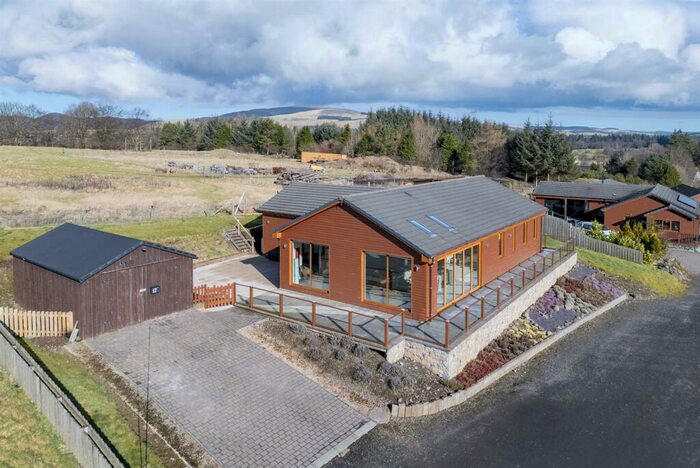 4 Bedroom Detached House For Sale In Hill View Lodges, Rumbling Bridge, KY13