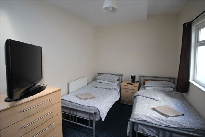 1 Bedroom Flat To Rent In Milton Road, Gravesend, Kent, DA12
