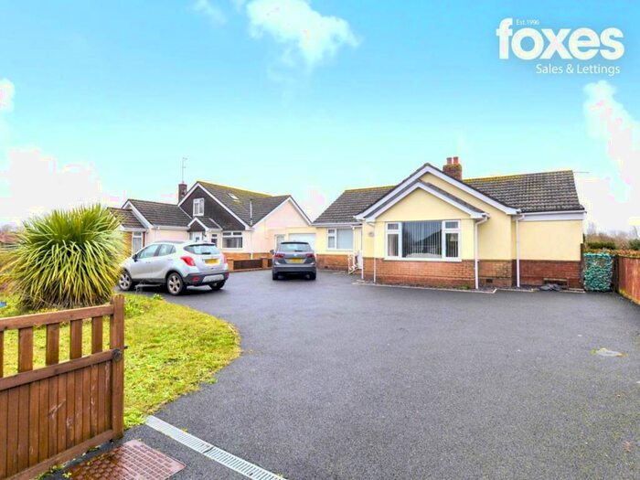 3 Bedroom Bungalow To Rent In Ringwood Road, Longham, Ferndown, BH22