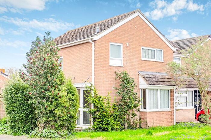 3 Bedroom Detached House For Sale In Copthorne Road, Kidlington, OX5