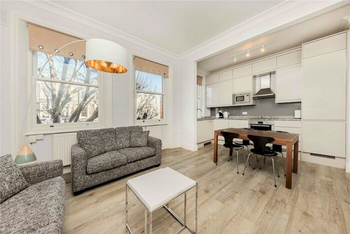 2 Bedroom Flat To Rent In Philbeach Gardens, London, SW5