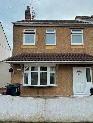 5 Bedroom Property To Rent In Warwick Road, Clacton-On-Sea, CO15