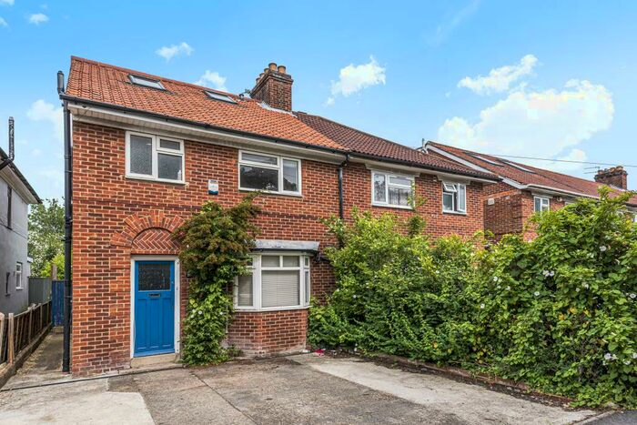 6 Bedroom Semi-Detached House To Rent In Gipsy Lane, Headington, OX3