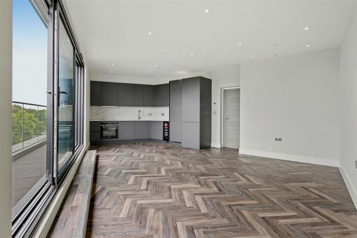 2 Bedroom Flat To Rent In Harrow Road, Kensal Green, London, NW10