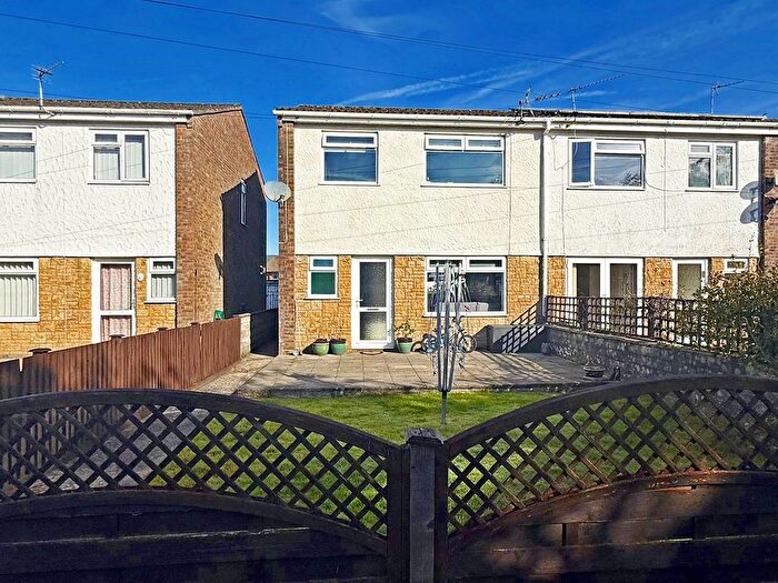 3 Bedroom Semi-detached House For Sale In Maes Yr Afon, Pontyclun, Rhondda Cynon Taff., CF72