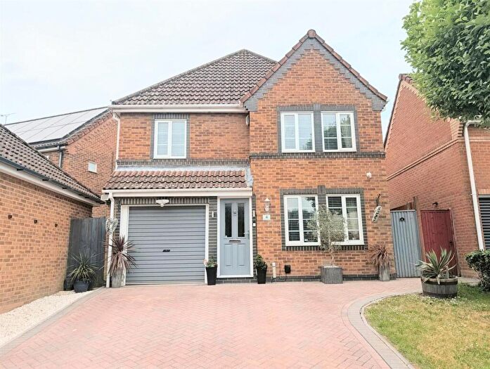 4 Bedroom Detached House For Sale In Hickory Gardens, West End, Southampton, SO30