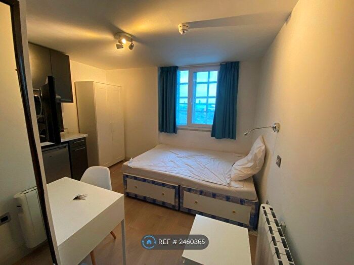 Studio To Rent In Old Fire Station Apartments, London, SE10