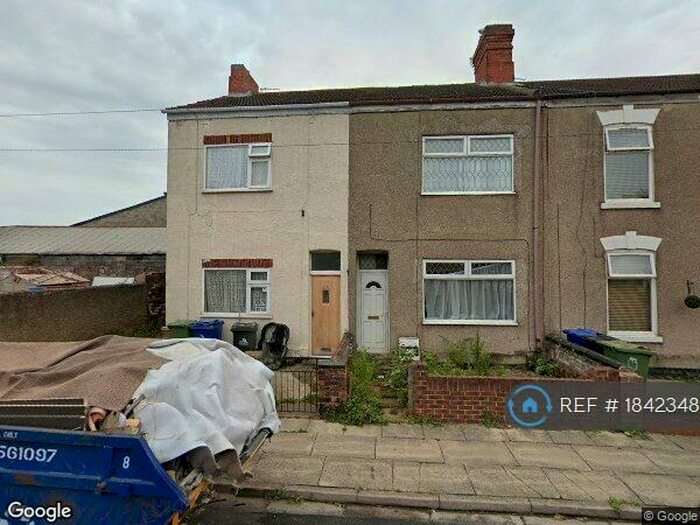 3 Bedroom Semi-Detached House To Rent In Weelsby Street, Grimsby, DN32