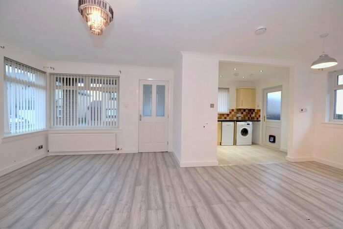 3 Bedroom Bungalow For Sale In Creel Drive, Cove, Aberdeen, AB12