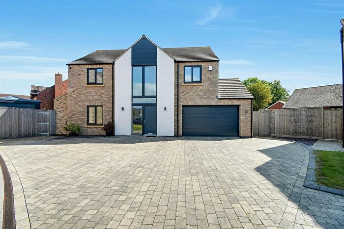 4 Bedroom Detached House For Sale In Chambers Court, Broughton, Brigg, DN20