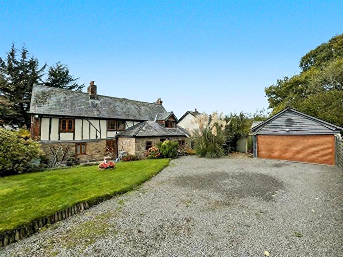 3 Bedroom Detached House For Sale In Headbrook, Kington, HR5