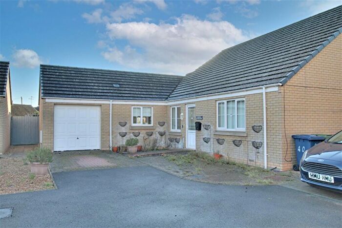 3 Bedroom Detached Bungalow To Rent In York Road, Chatteris, PE16