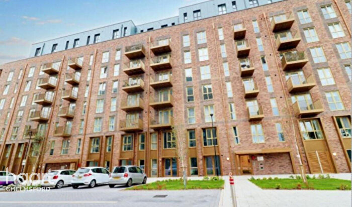 3 Bedroom Apartment For Sale In Wharf Road, Chelmsford, CM2