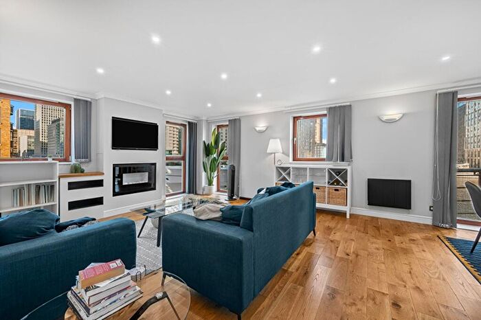 2 Bedroom Flat To Rent In Meridian Place, South Quay, E14