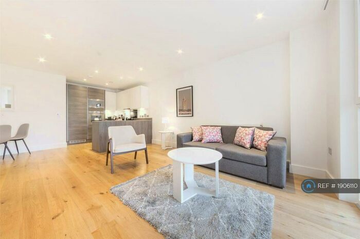 2 Bedroom Flat To Rent In Aurora Point, London, SE16