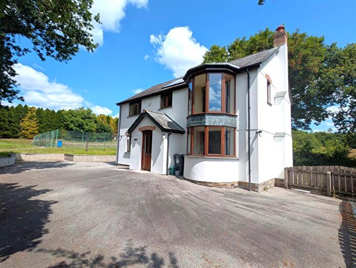 3 Bedroom Detached House For Sale In St. Mellion, Saltash, PL12