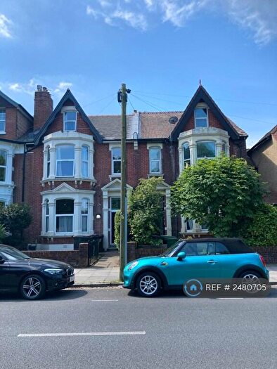 2 Bedroom Flat To Rent In Goldsmith Avenue, Southsea, PO4