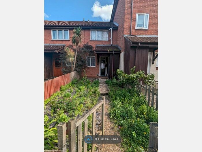 2 Bedroom Terraced House To Rent In Harrier Mews, London, SE28