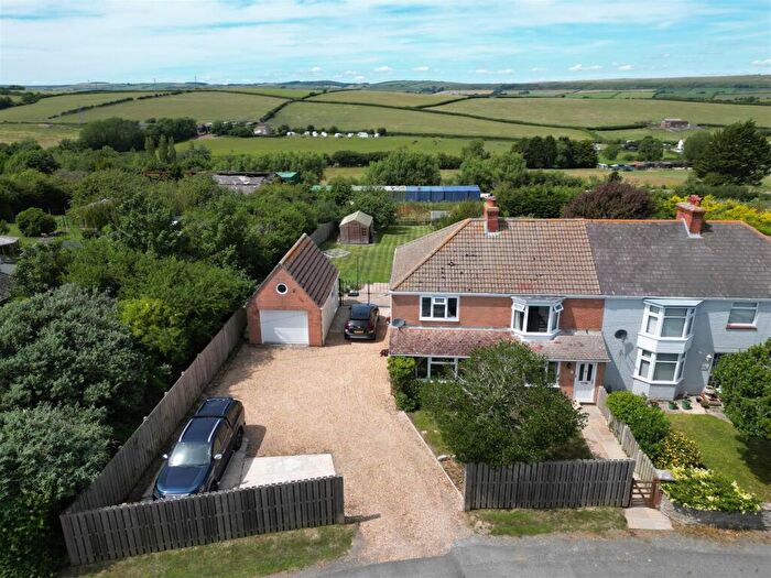 3 Bedroom Semi Detached House For Sale In Coldharbour, Chickerell, Weymouth, DT3