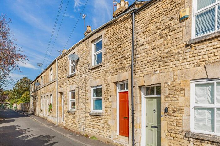 2 Bedroom Terraced House For Sale In Rock Road, Stamford, Lincolnshire, PE9