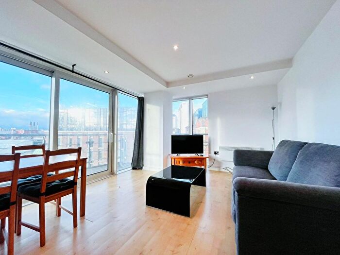 2 Bedroom Flat To Rent In , Albion Street, Leeds, LS2