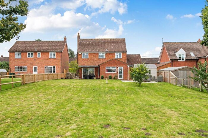 3 Bedroom House For Sale In Bratton Road, West Ashton, Trowbridge, BA14