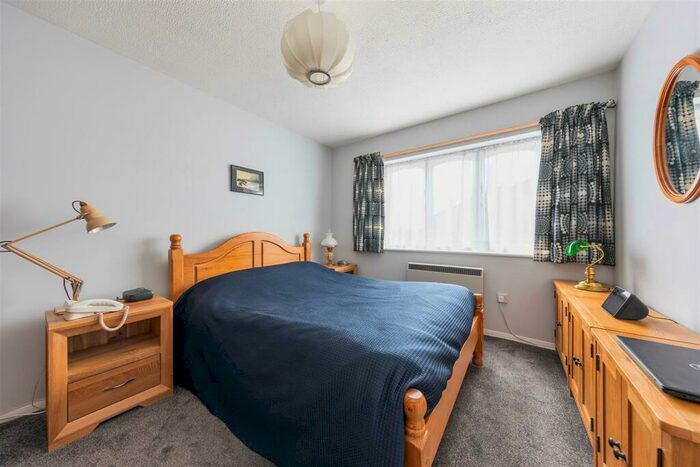 1 Bedroom Apartment For Sale In Brockway Close, Leytonstone, E11