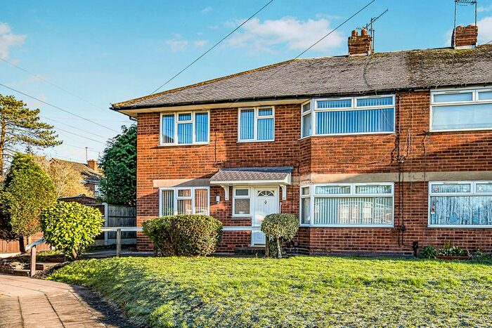 2 Bedroom Maisonette To Rent In Kenilworth Court, Dudley, West Midlands, DY1