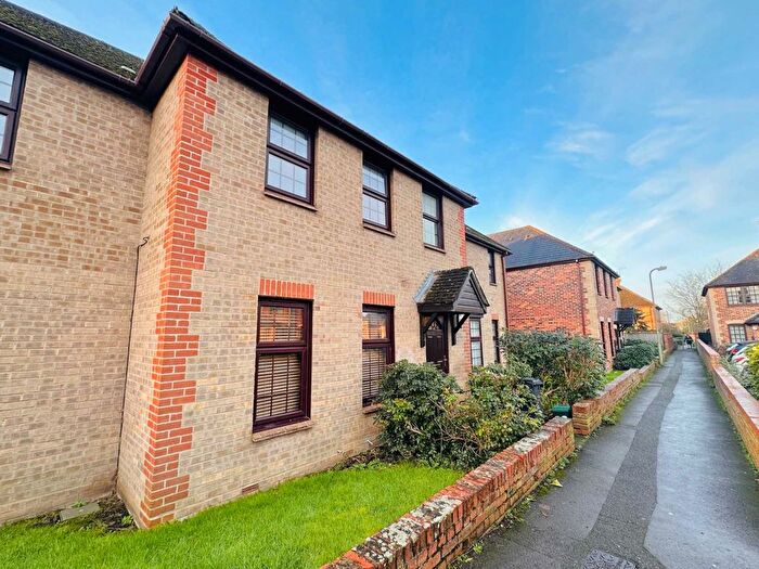 1 Bedroom Flat To Rent In Atwell Close, Wallingford, OX10