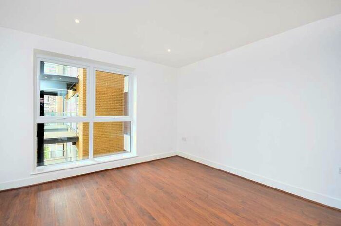1 Bedroom Flat To Rent In Napier House, Acton, W3