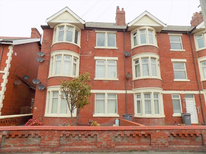 2 Bedroom Flat For Sale In Burlington Road, Blackpool, FY4