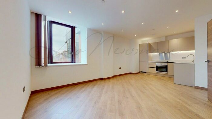 2 Bedroom Flat To Rent In Widmore Road, Bromley, London, BR1