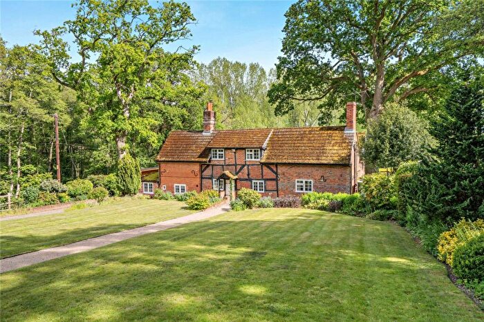 5 Bedroom Detached House For Sale In Crookham Common, Thatcham, Berkshire, RG19