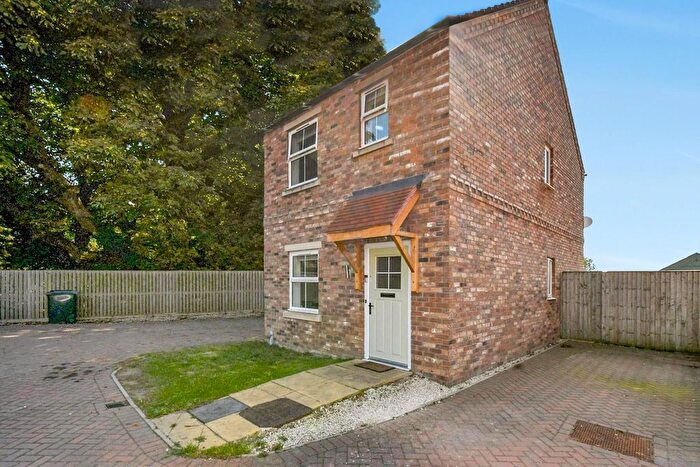 3 Bedroom Detached House For Sale In Honey Garth, Melmerby, Ripon, HG4