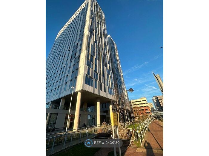 1 Bedroom Flat To Rent In Michigan Point Tower B, Salford, M50